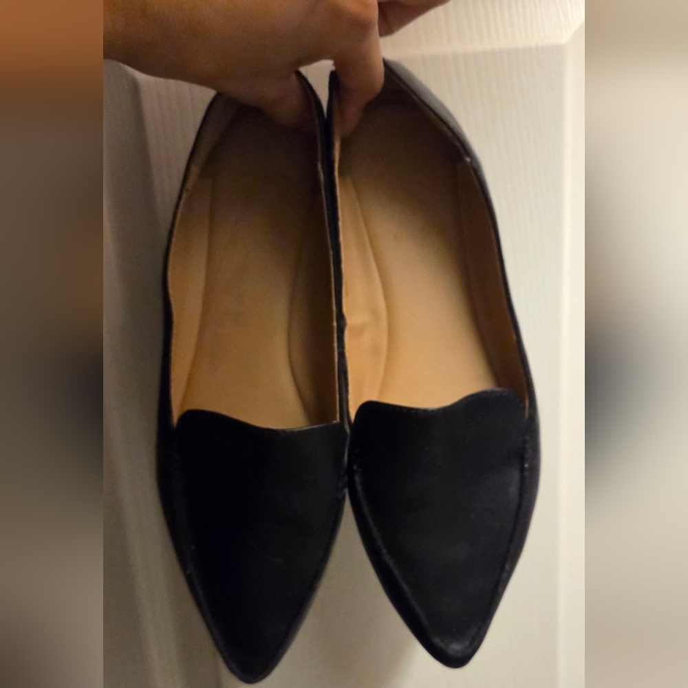 Guess Black Minimalist Flats